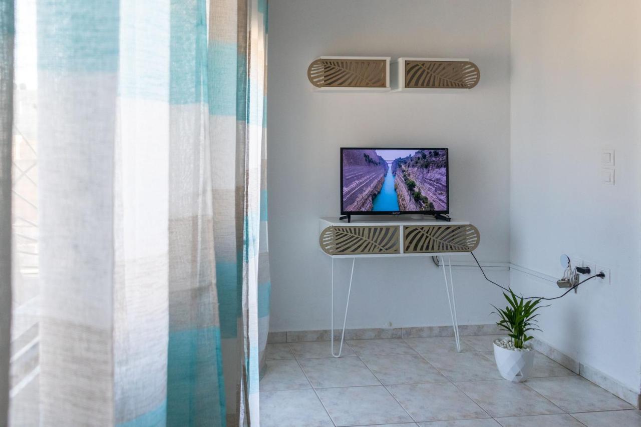 Lovely Sea View Apartment At The Heart Of The Town Ierápetra Екстериор снимка