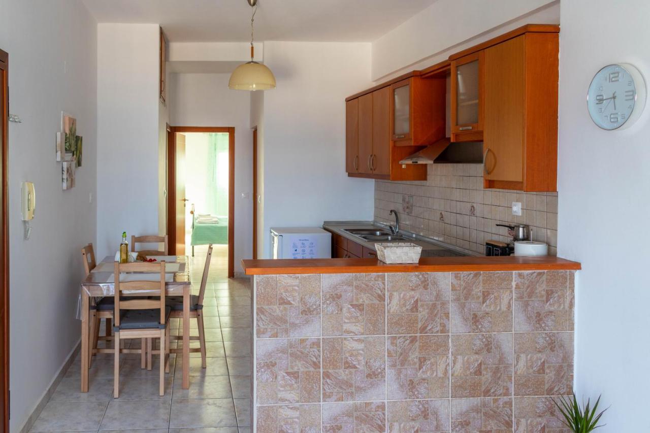 Lovely Sea View Apartment At The Heart Of The Town Ierápetra Екстериор снимка